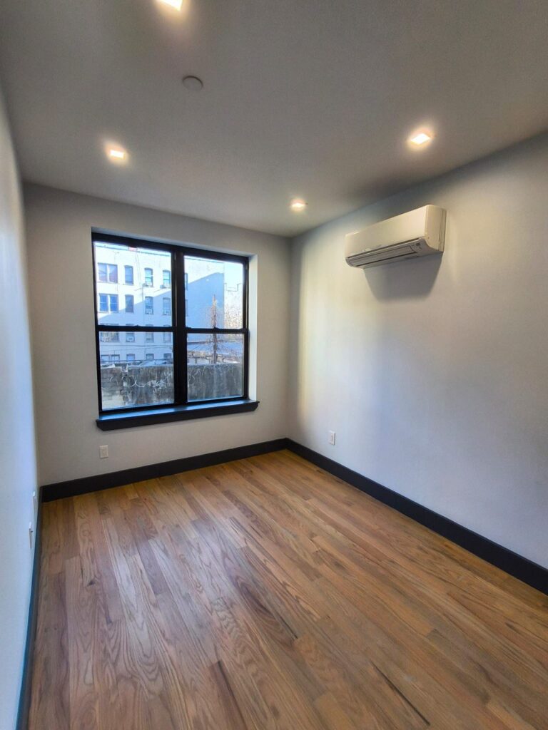 photo_2025-10-21_23-56-21