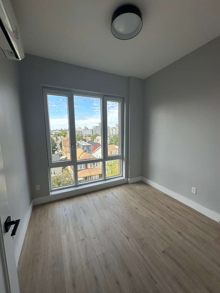 photo_2025-10-22_00-01-00